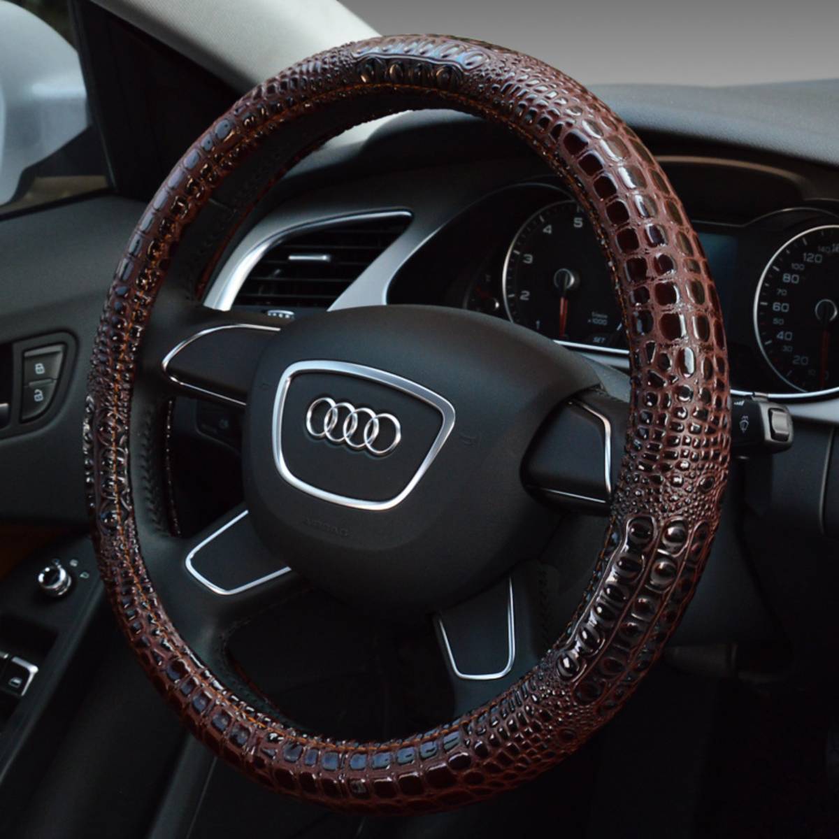 Crocodile Leather Steering Wheel Cover - Luxury Grip